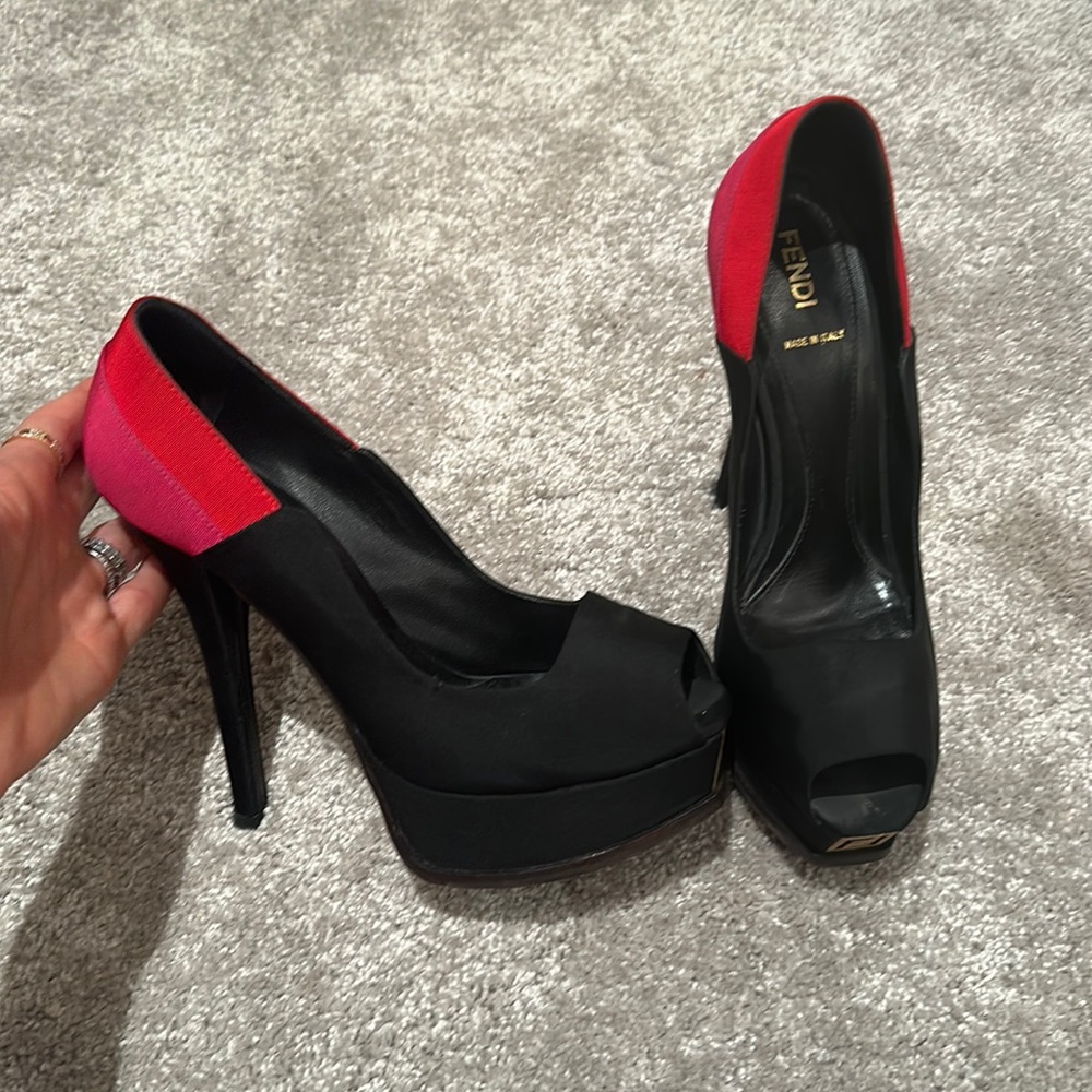 Fendi 8.5 heels!